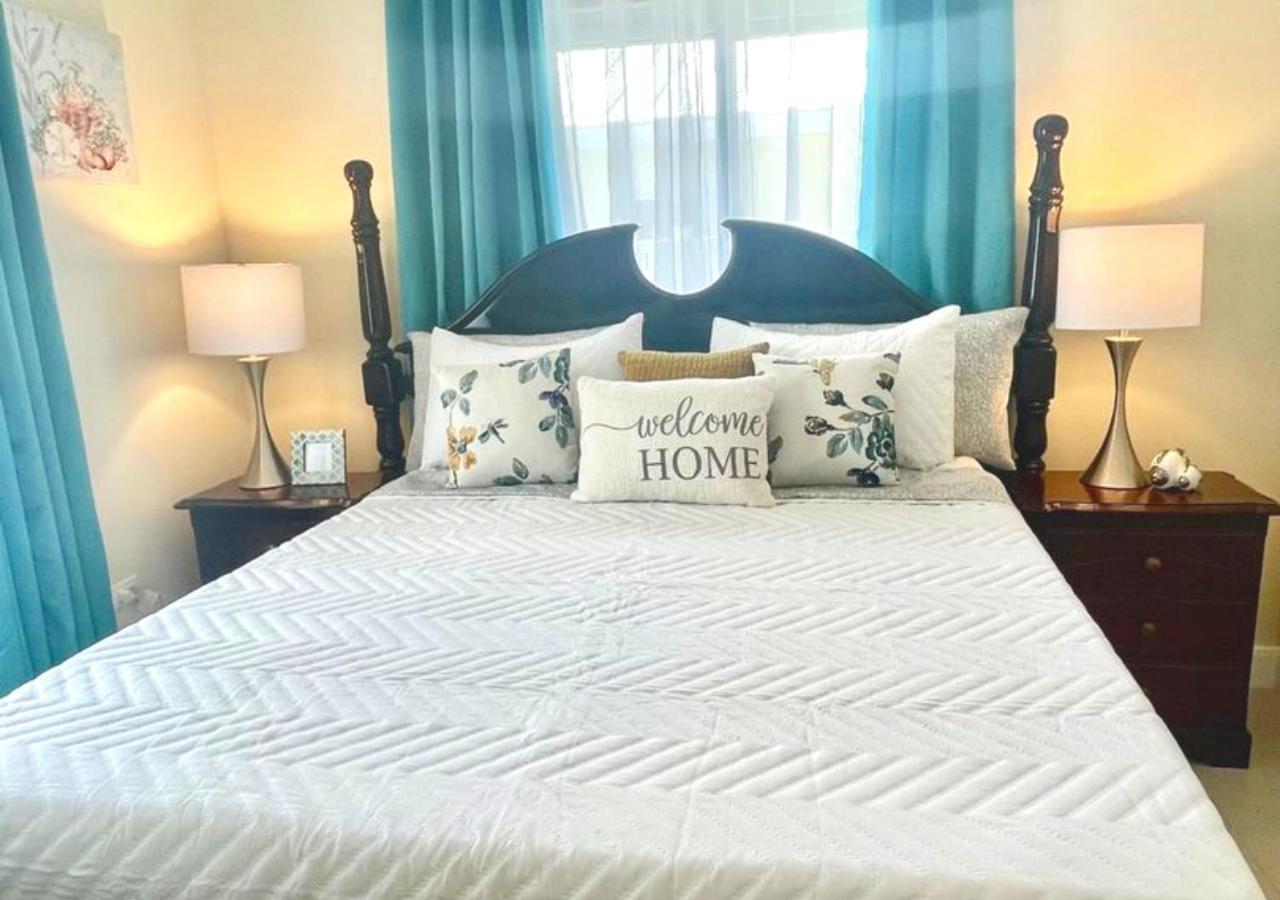 Seashore Vacation Home, Oceanpointe, Lucea, Jamaica Bagian luar foto