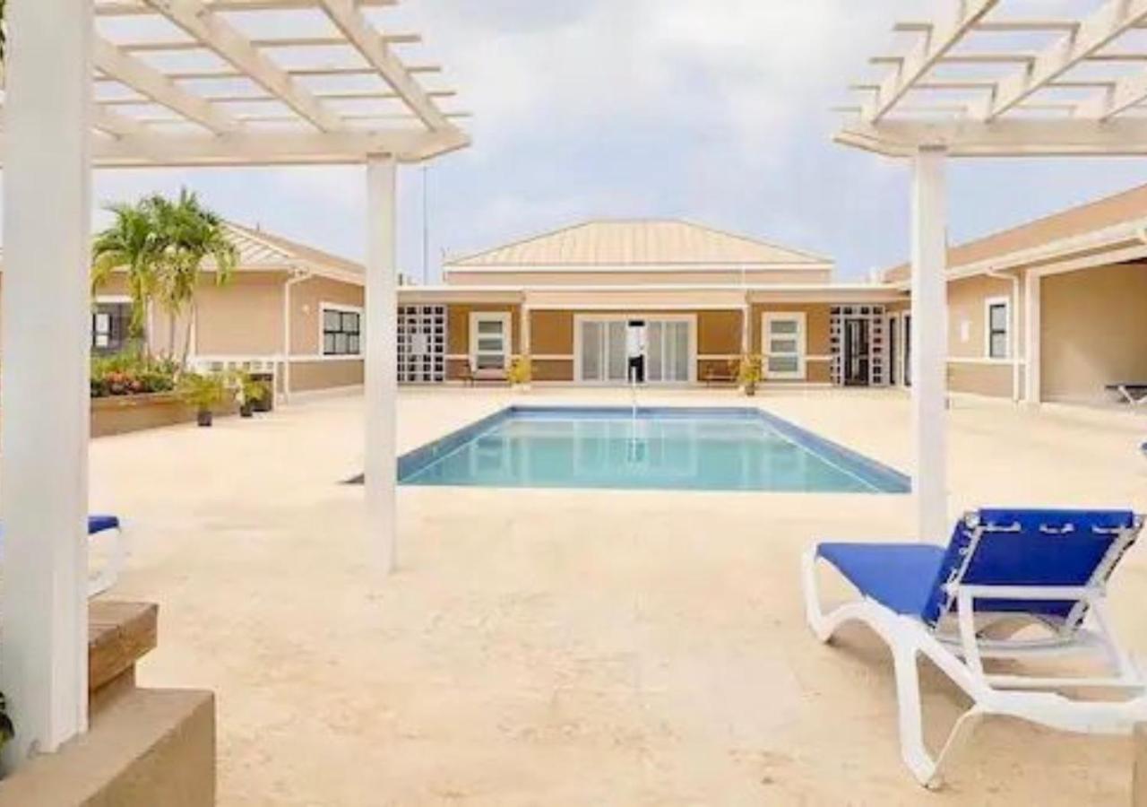 Seashore Vacation Home, Oceanpointe, Lucea, Jamaica Bagian luar foto