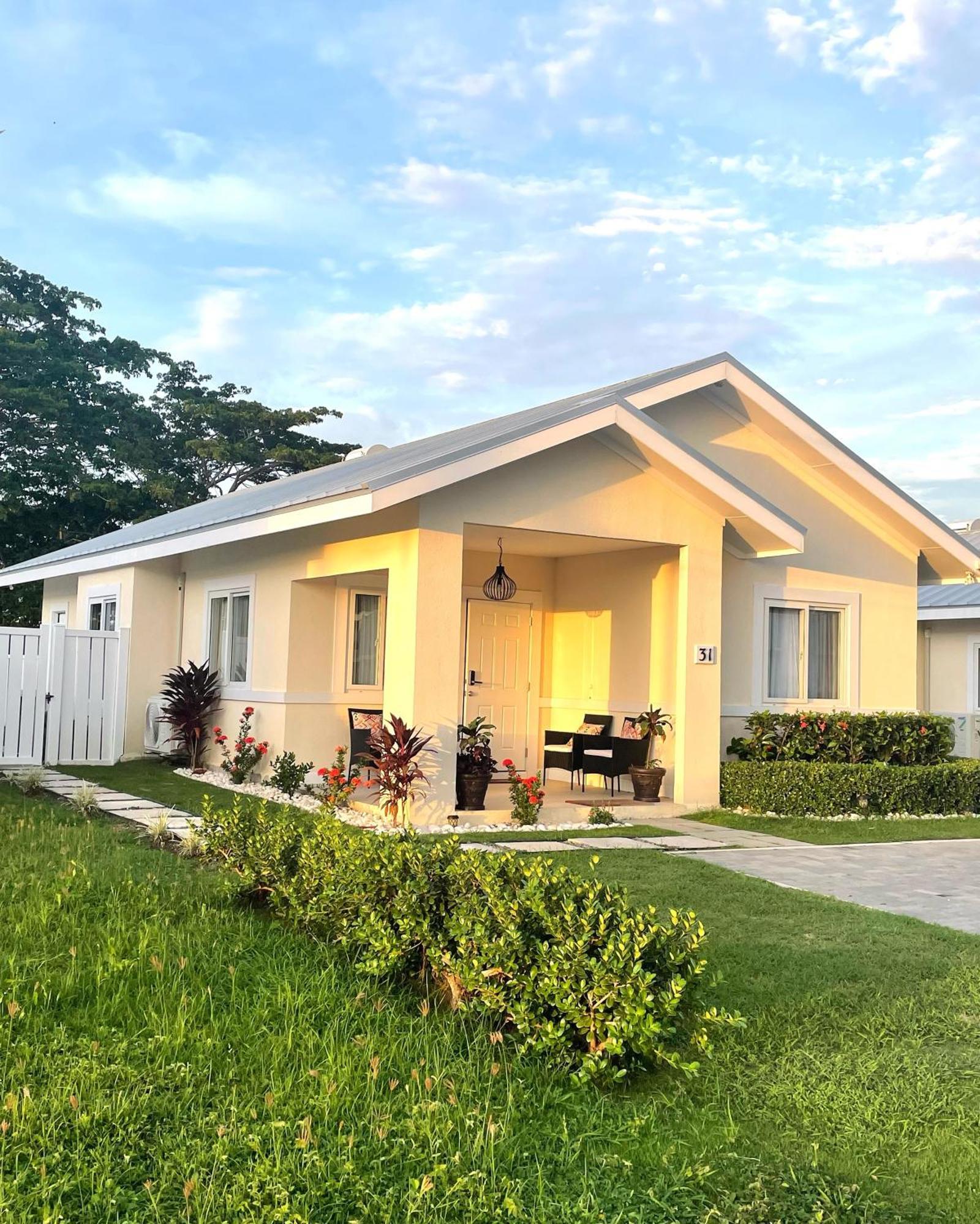 Seashore Vacation Home, Oceanpointe, Lucea, Jamaica Bagian luar foto